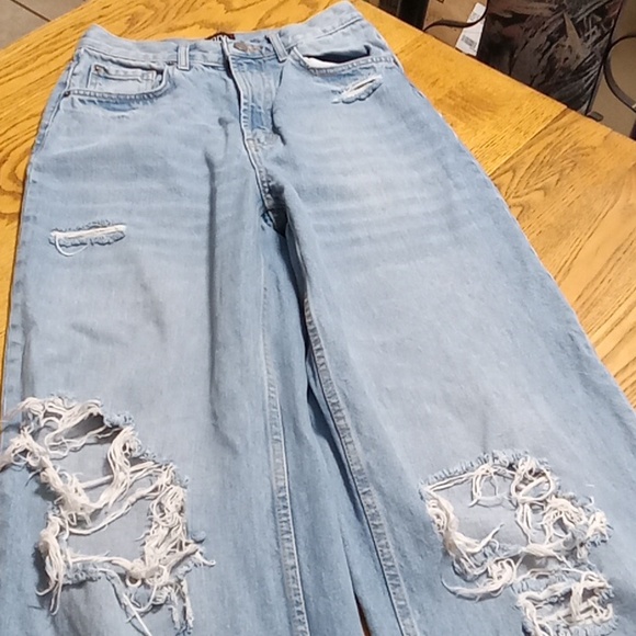 SOLD SOLD BDG Womens 26 JEANS DENIM SKATER BAGGY WIDE LEGS Pants Preowned COTTON - Picture 2 of 12